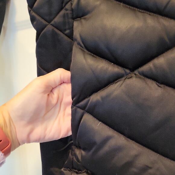 The North Face Women's Black Puffer Jacket Size M - Picture 6 of 14